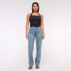 Abercrombie & Fitch |‎ Curve Love Ultra High Rise 90s Slim Straight Jean Size 6
